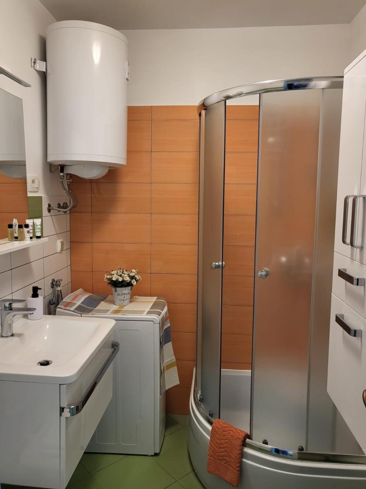 Apartament Gabriel Nijvice Zewnętrze zdjęcie
